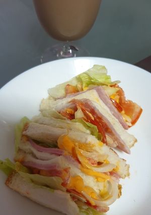 รูปของ แซนวิชแบบง่ายๆแสนอร่อยยามเช้า