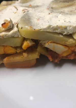 Rakott krumpli (egy kis plusszal) recept fotója