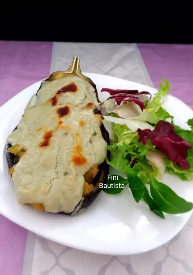 Una foto de Berenjena rellenas de pechuga de pavo y queso azul