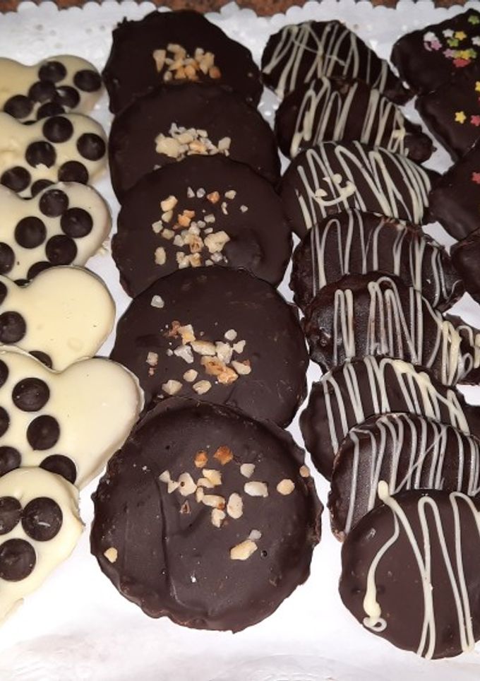 Una foto de Galletas marroquíes sin horno y sin harina muy ricas en 10 minutos