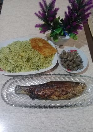 عکسی از دستور سبزی پلو ماهی شکم پر