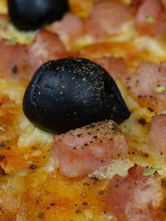 Una foto de Pizza con masa de harina de quinoa
