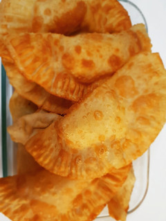 Una foto de Masa de empanadas fritas con 3 ingredientes