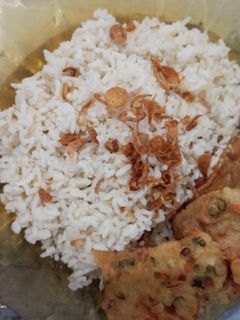 Foto resep Nasi uduk magic com