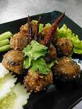 ลาบหมูทอด