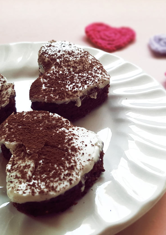 Una foto de Exquisito brownie húmedo SIN GLUTEN, SIN LACTOSA y SIN HUEVO (Lo hacemos en la multiprocesadora)