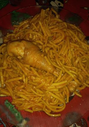 Una foto de Tallarín de gallina de Eli