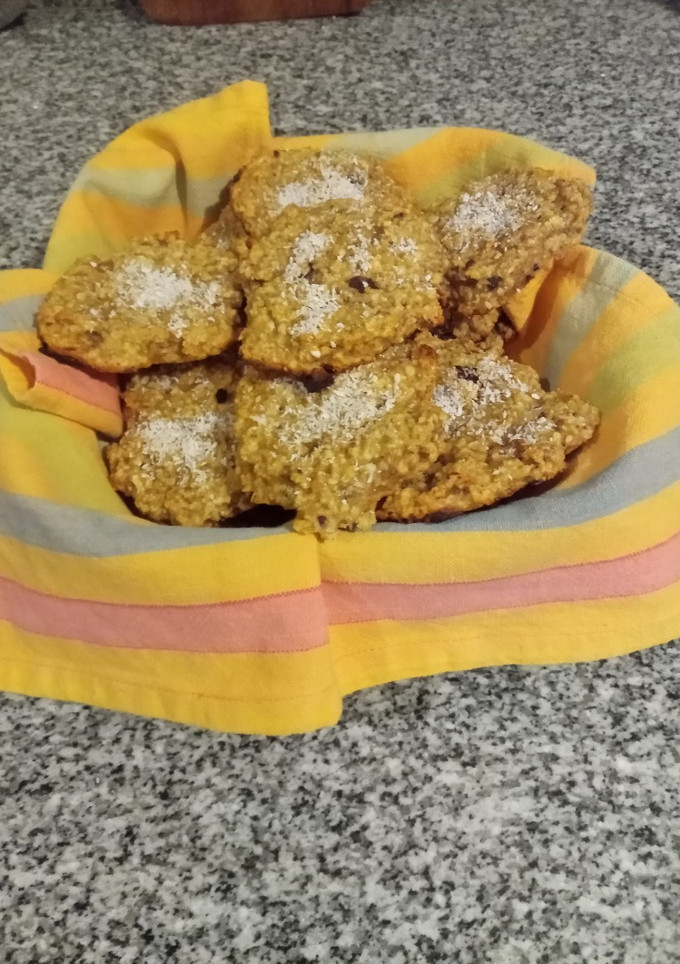 Una foto de Galletas de avena y banana 😋 sin huevo