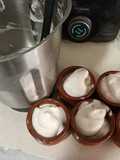 Espuma de nísperos con la Mambo
