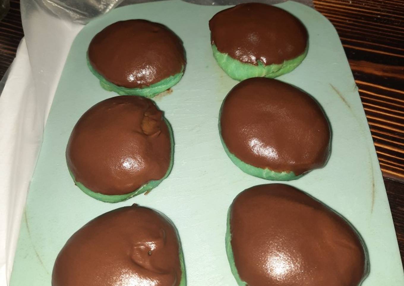 Donat lebam 😆