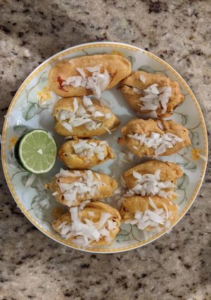 মির্চি পকোড়া (Mirchi Pakoda Recipe In Bengali) রেসিপির প্রধান ছবি