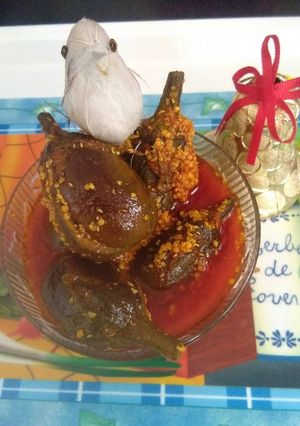 A picture of Baingan ka instant aachar.