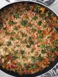 Arroz con presa ibérica, verduras de otoño y bosque de bimi
