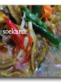 Tumis teri kuah pedass
