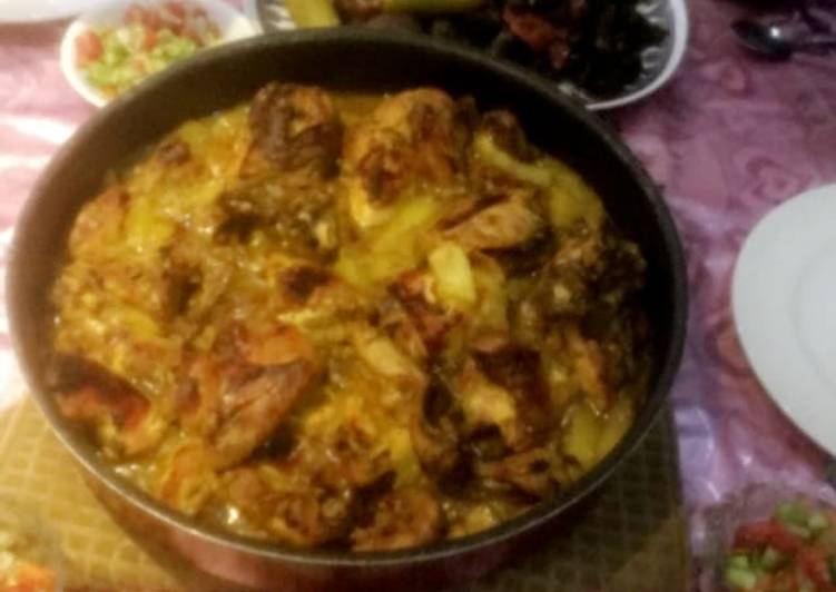 صينيه دجاج مع البطاطا