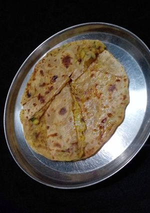 આલુ પરાઠા રેસીપી મુખ્ય ફોટો