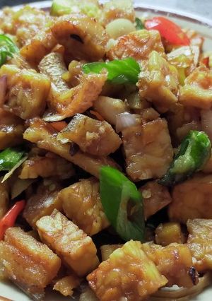 Foto resep Tumis Tempe dan Ikan Asin Jambal Roti