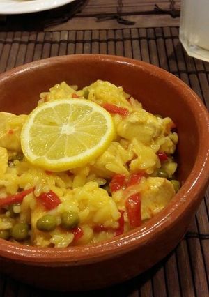 Una foto de Arroz con pollo