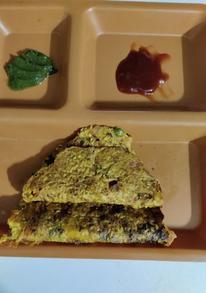 ઓટ્સ ચીલા (Oats Chila Recipe In Gujarati) રેસીપી મુખ્ય ફોટો