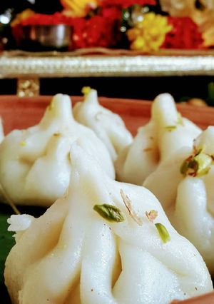 A picture of Ukadiche Modak.