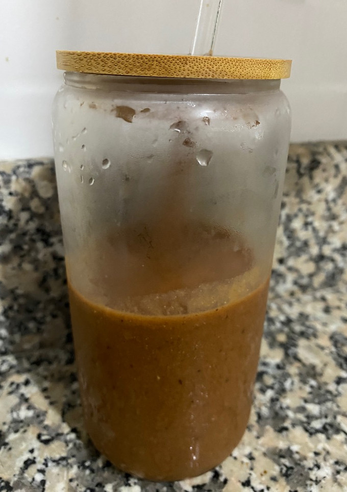 Una foto de Batido de fresa y frutos secos