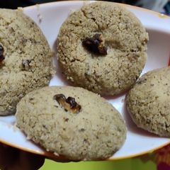 Walnut Cookies A picture of Walnut Cookies.