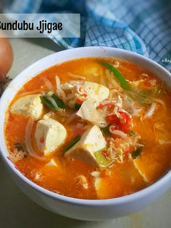 Foto resep Sundubu Jjigae / SUP TAHU PEDAS korea