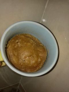 Una foto de Mug cake de dulce de leche sin gluten y sin huevo