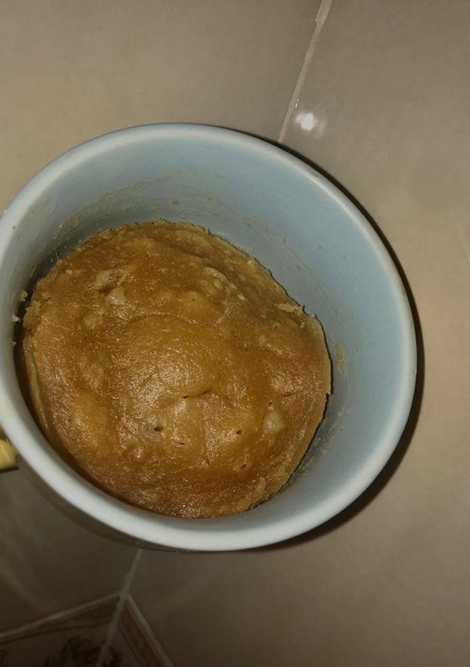Una foto de Mug cake de dulce de leche sin gluten y sin huevo