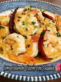 Una foto de Camarones al ajillo🌺
