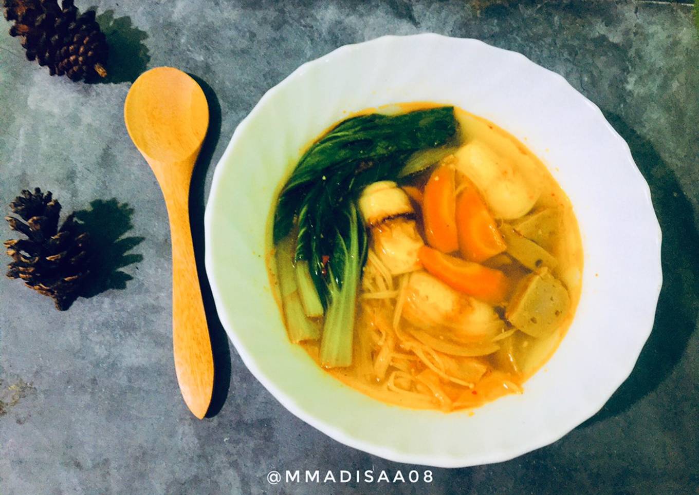 Suki Tomyam Extra Pedas