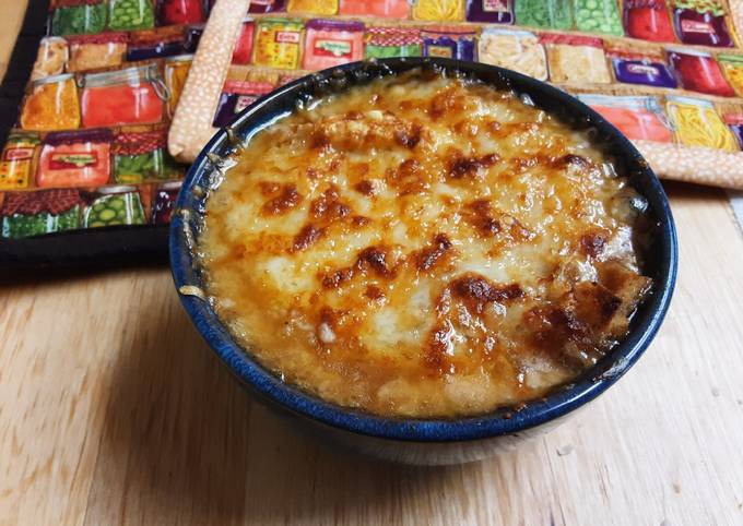 Steps to Prepare Quick Maggie&#39;s French Onion Soup