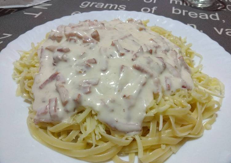 Tallarines carbonara