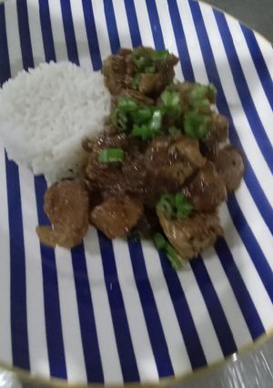A picture of Chicken adovo.