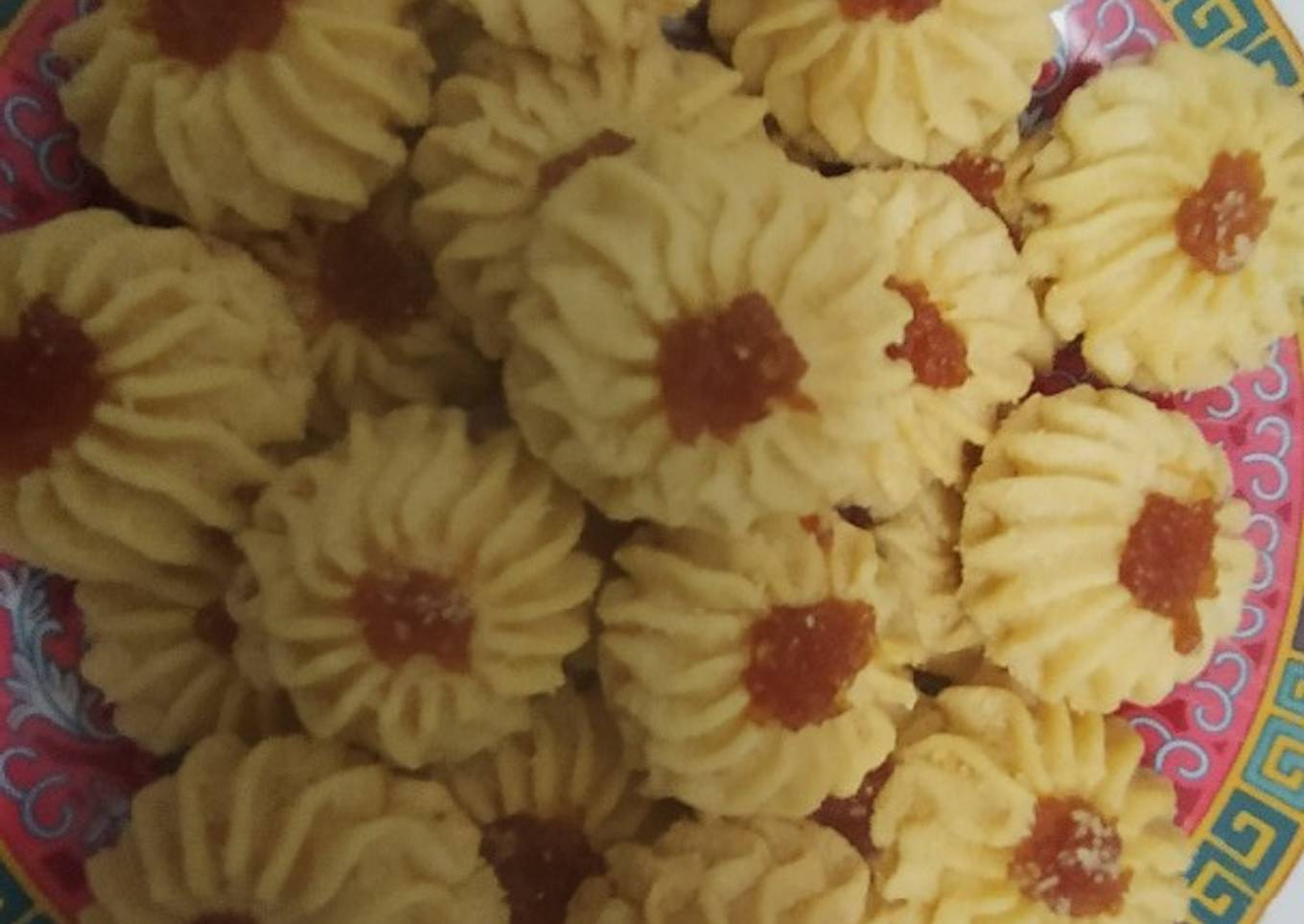 Kue Semprit Selai Nanas