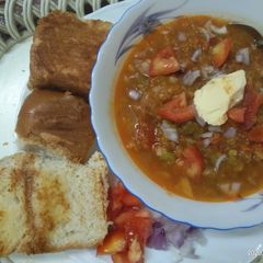 A picture of Pav Bhaji With Mixed Vegetables Cooked in Pressure Cooker.