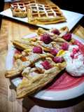 Waffles de kéfir banana y manjar