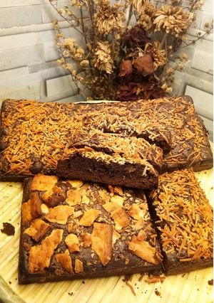 Foto resep Brownies Panggang 2 Telur dengan Oven Tangkring anti gagal