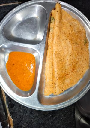 A picture of Adai Dosa.