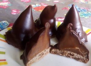 Una foto de Conitos de dulce de leche al ron
