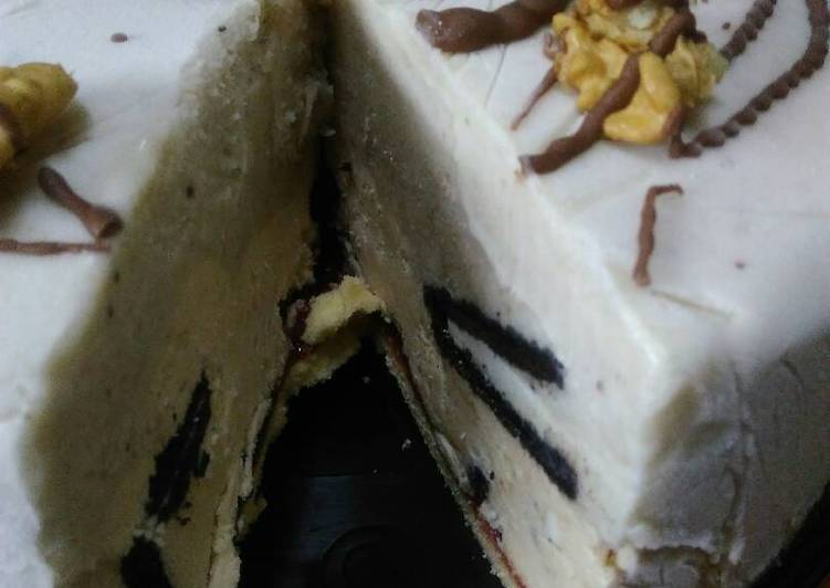 Step-by-Step Guide to Prepare Perfect Torta helada de banana, crema Chocotorta y Oreos