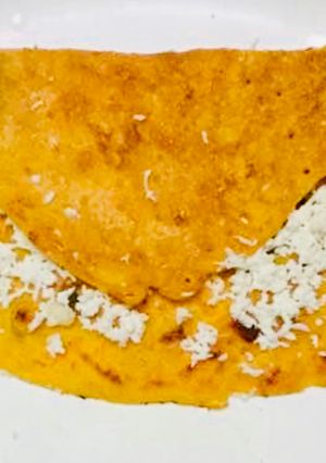 A picture of Paneer Stuffed Cheela.