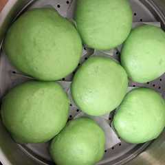 A picture of Pandan Bakpau.
