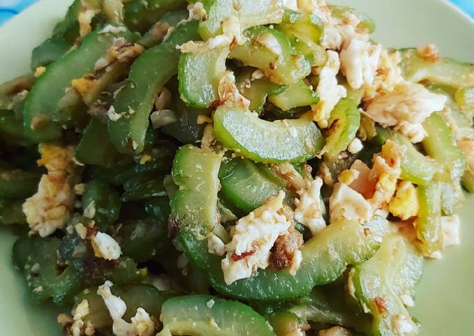 Anti Ribet, Membuat Tumis Pare dengan telur Yang Mudah