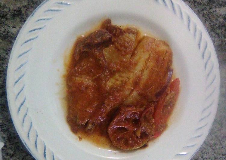 Filete de Tilapia Guisado