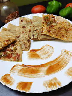પીઝા પરાઠા રેસીપી મુખ્ય ફોટો