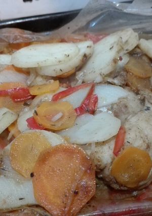 Una foto de Filet de pescado con verduras al horno!