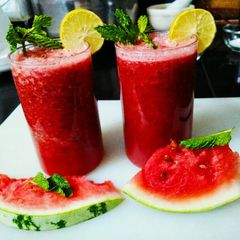 A picture of Refreshing watermelon juice 🍹.