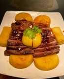 Thịt bò áp chảo sốt táo