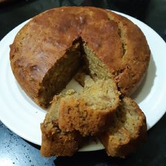 A picture of Banana walnut cake.